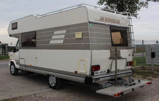                         Fiat Ducato HYMER 2.5 TD *6 osób*Tylko 153 tys. km*STAN IDEALNY*SOLAR*Bagażnik rowerowy*Markiza* - zdjęcie 10
                        