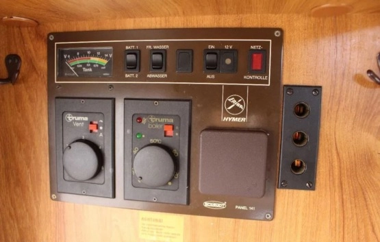                         Fiat Ducato HYMER 2.5 TD *6 osób*Tylko 153 tys. km*STAN IDEALNY*SOLAR*Bagażnik rowerowy*Markiza* - zdjęcie 21
                        