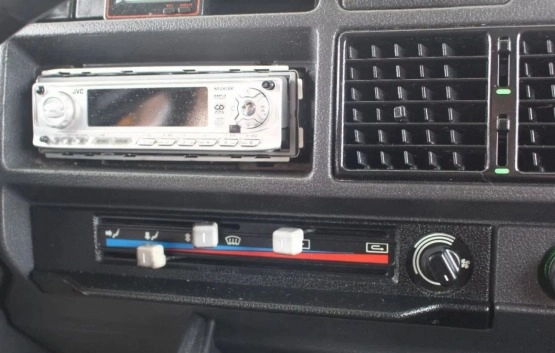                         Fiat Ducato HYMER 2.5 TD *6 osób*Tylko 153 tys. km*STAN IDEALNY*SOLAR*Bagażnik rowerowy*Markiza* - zdjęcie 22
                        