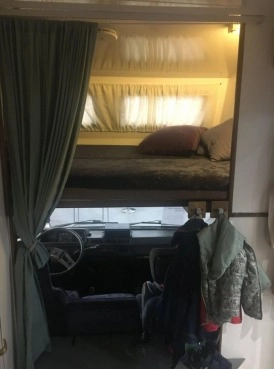                         Mitsubishi L300 - zdjęcie 16
                        