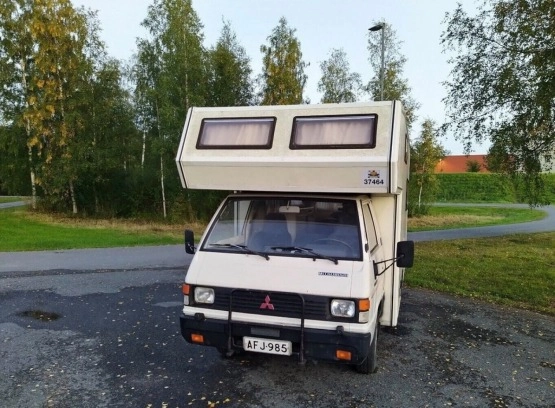                         Mitsubishi L300 - zdjęcie 6
                        