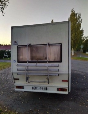                         Mitsubishi L300 - zdjęcie 9
                        