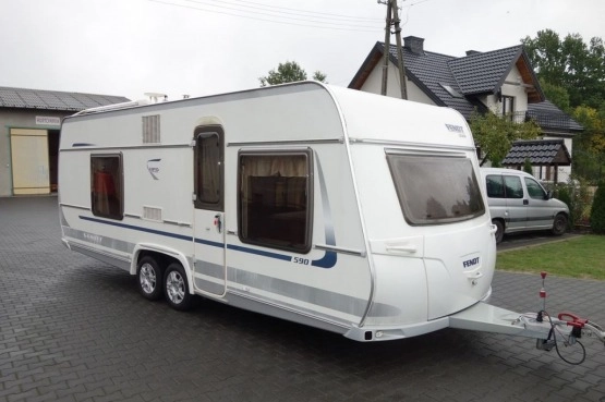                         Przyczepa kempingowa FENDT TOPAS 590 2010 rok. Idealna od właściciela - zdjęcie 1
                        