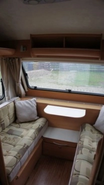                         Przyczepa kempingowa Adria Altea 390 DS - zdjęcie 11
                        