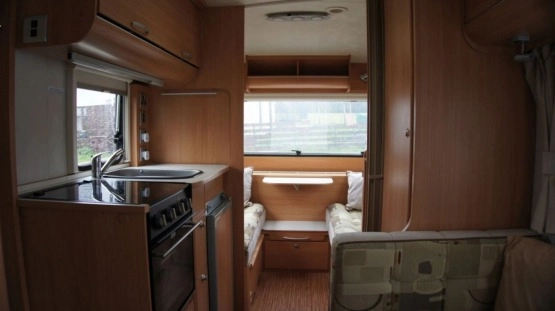                         Przyczepa kempingowa Adria Altea 390 DS - zdjęcie 3
                        