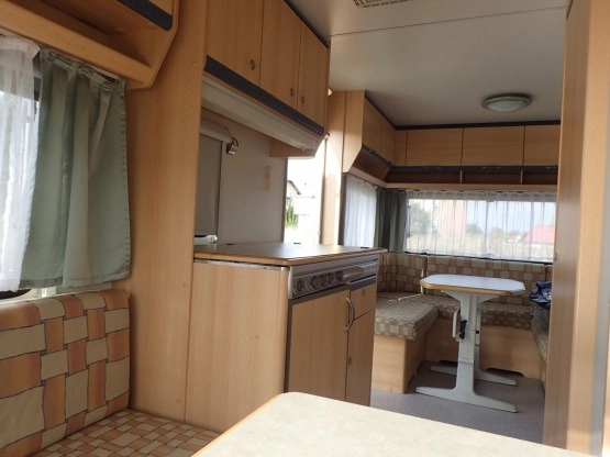                         SPRZEDANA KNAUS Eifelland Holiday 460 TU  DMC 1200 Solidna i zadbana przyczepa z przedsionkiem             - zdjęcie 3
                        