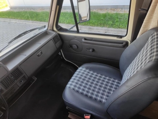                         Kamper Fiat Ducato, piękny stan, niezawodna jednostka, Kraków - zdjęcie 20
                        