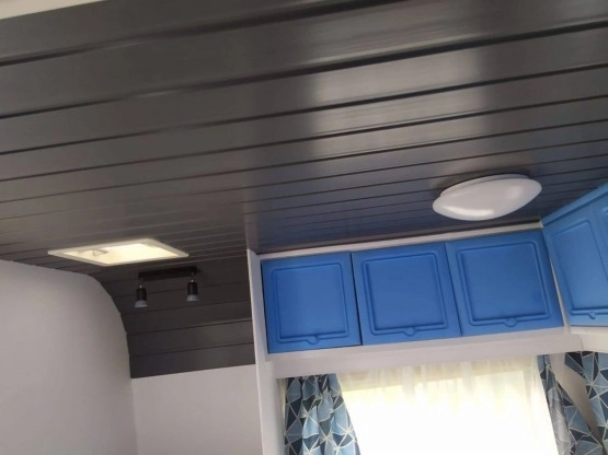                         Przyczepa Hobby 420 - zdjęcie 7
                        