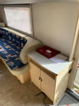                         Burstner Scala 400 - zdjęcie 10
                        