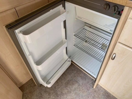                         Burstner Scala 400 - zdjęcie 4
                        