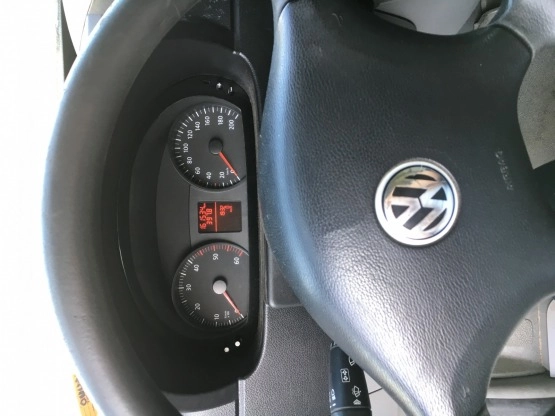                         Wyjątkowy kamper - zdjęcie 12
                        