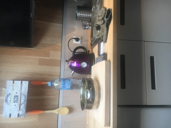                         Wyjątkowy kamper - zdjęcie 3
                        