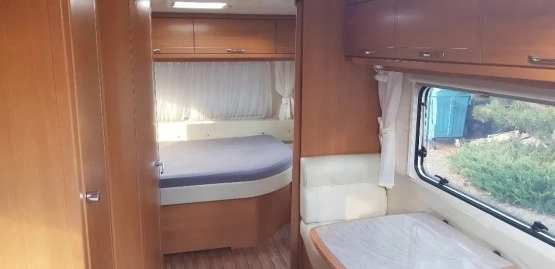                         Przyczepa kempingowa Tabbert Princess 640 z przedsionkiem Isabella - zdjęcie 4
                        