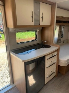                         Hobby de Luxe 460, przedsionek Isabella, solar - zdjęcie 7
                        