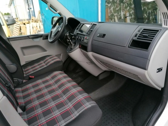                         Vw T5, Kamper - zdjęcie 10
                        