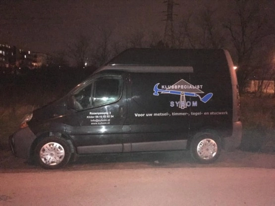                         Renault Trafic Kamper - zdjęcie 25
                        