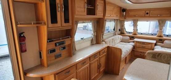                         Fleetwood Heritage 640 EB - zdjęcie 6
                        