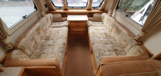                         Fleetwood Heritage 640 EB - zdjęcie 7
                        