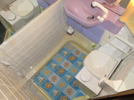                         Kamper Citroen C-25 - zdjęcie 4
                        