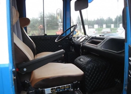                         Kamper Mercedes-Benz - zdjęcie 11
                        