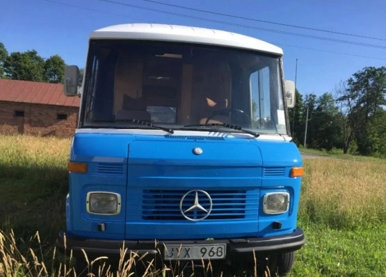                         Kamper Mercedes-Benz - zdjęcie 9
                        