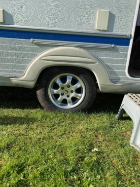                         Przyczepa TEC 2003 r. - zdjęcie 19
                        