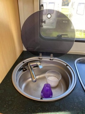                         Przyczepa TEC 2003 r. - zdjęcie 21
                        