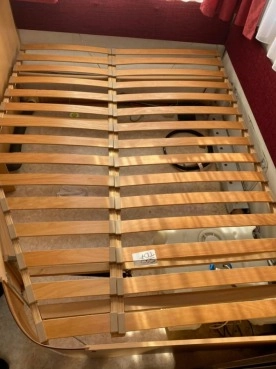                         Przyczepa TEC 2003 r. - zdjęcie 29
                        