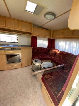                         Przyczepa TEC 2003 r. - zdjęcie 2
                        