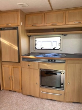                         Przyczepa TEC 2003 r. - zdjęcie 4
                        