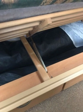                         Compass Rambler 4 osobowa. Stan idealny. Bogate wyposażenie - zdjęcie 4
                        