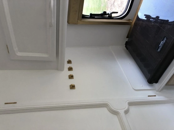                         Przyczepa Kempingowa 3os  Elddis GT Gulfstream 1994 rok - zdjęcie 10
                        