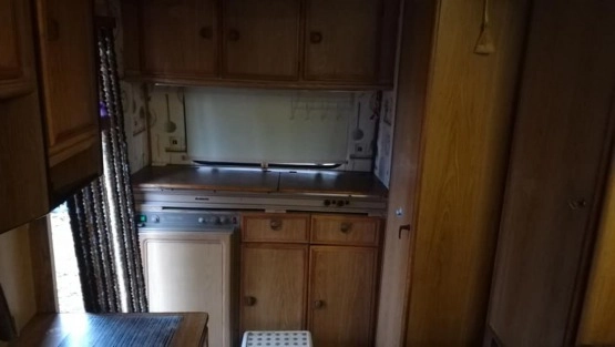                         Kamper Fiat Ducato zabudowa Dethleffs - zdjęcie 4
                        