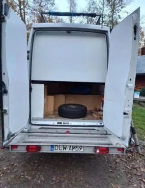                         Iveco Daily 35S13 V - zdjęcie 4
                        