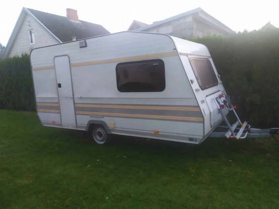                         Przyczepa Knaus z 1991 r. - zdjęcie 1
                        