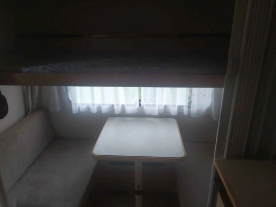                         Przyczepa Knaus z 1991 r. - zdjęcie 3
                        