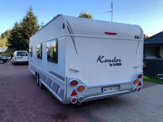                         LMC Kondor by Lord 720, przedsionek 4 m - zdjęcie 10
                        