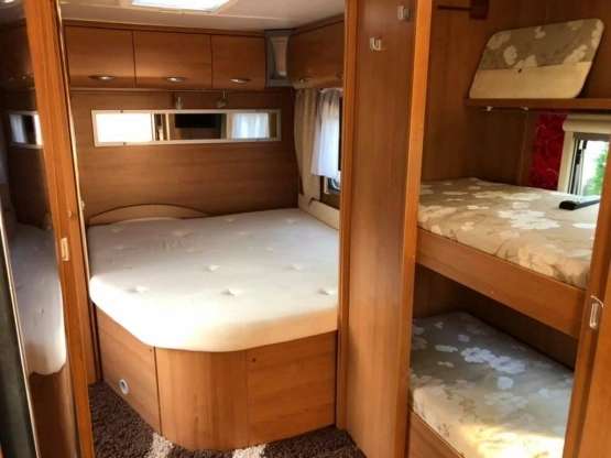                         LMC Kondor by Lord 720, przedsionek 4 m - zdjęcie 18
                        