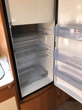                         LMC Kondor by Lord 720, przedsionek 4 m - zdjęcie 20
                        