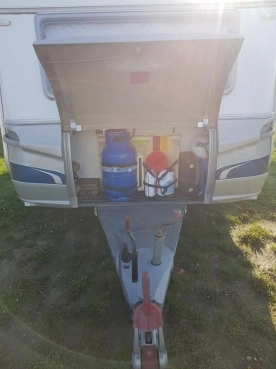                         Przyczepa kempingowa FENDT SAPHIR 470 2006 r. - zdjęcie 7
                        