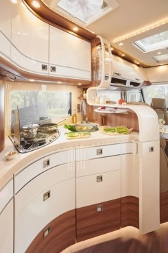                         Camper  Carthago  Chic S-Plus I 52 QB   nowy , lipiec 2020r - zdjęcie 3
                        