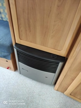                         Eriba Triton 420 GT - zdjęcie 12
                        