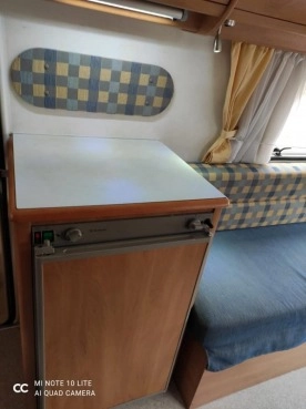                         Eriba Triton 420 GT - zdjęcie 15
                        