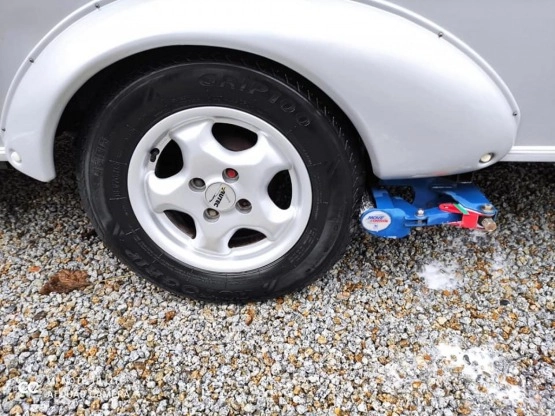                         Eriba Triton 420 GT - zdjęcie 5
                        