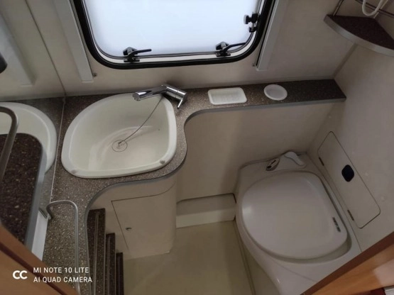                         Eriba Triton 420 GT - zdjęcie 7
                        