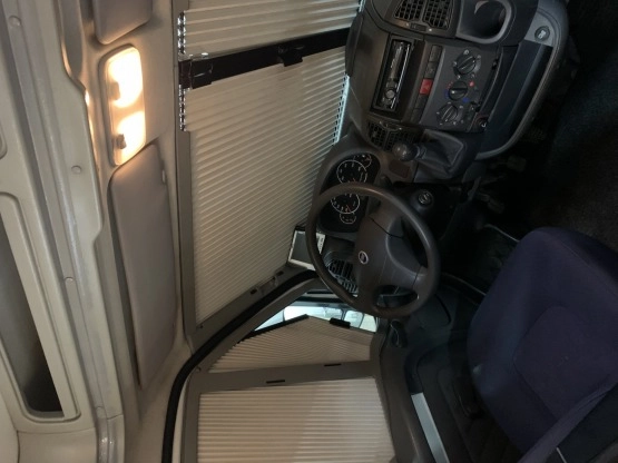                         Kamper Camper FIAT Ducato 2,8JTD model MONCAYO - 2004r. - zdjęcie 6
                        