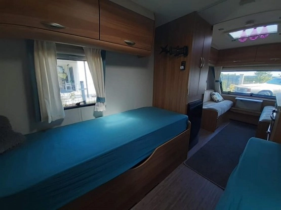                         Przyczepa kempingowa Elddis Xplore 574, rok 2014 - zdjęcie 5
                        