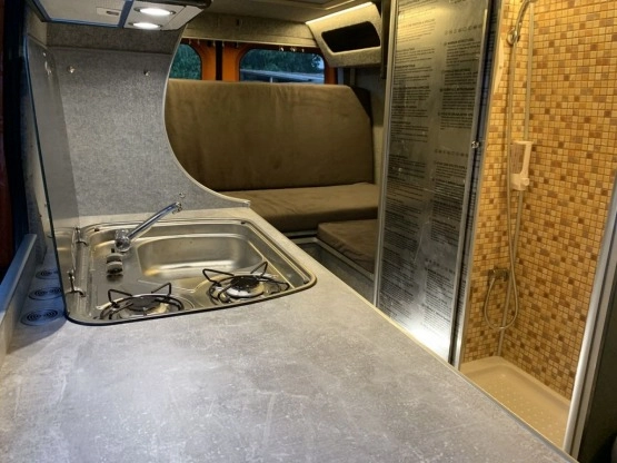                         Crafter 2010/19 2,5 Blue TDI Kamper, rej. 4 os., FV 23%, do negocjacji, stan idealny - zdjęcie 26
                        