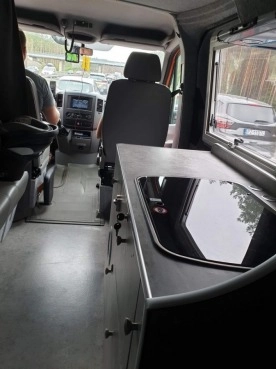                         Crafter 2010/19 2,5 Blue TDI Kamper, rej. 4 os., FV 23%, do negocjacji, stan idealny - zdjęcie 27
                        