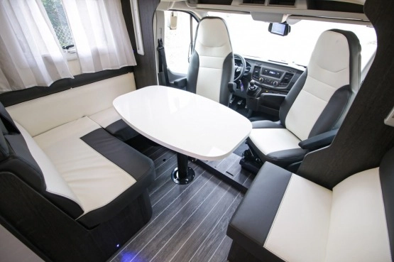                         Nowy Roller Team Kronos 267 TL  Na Mikołaja Atutomat Solar  - zdjęcie 15
                        